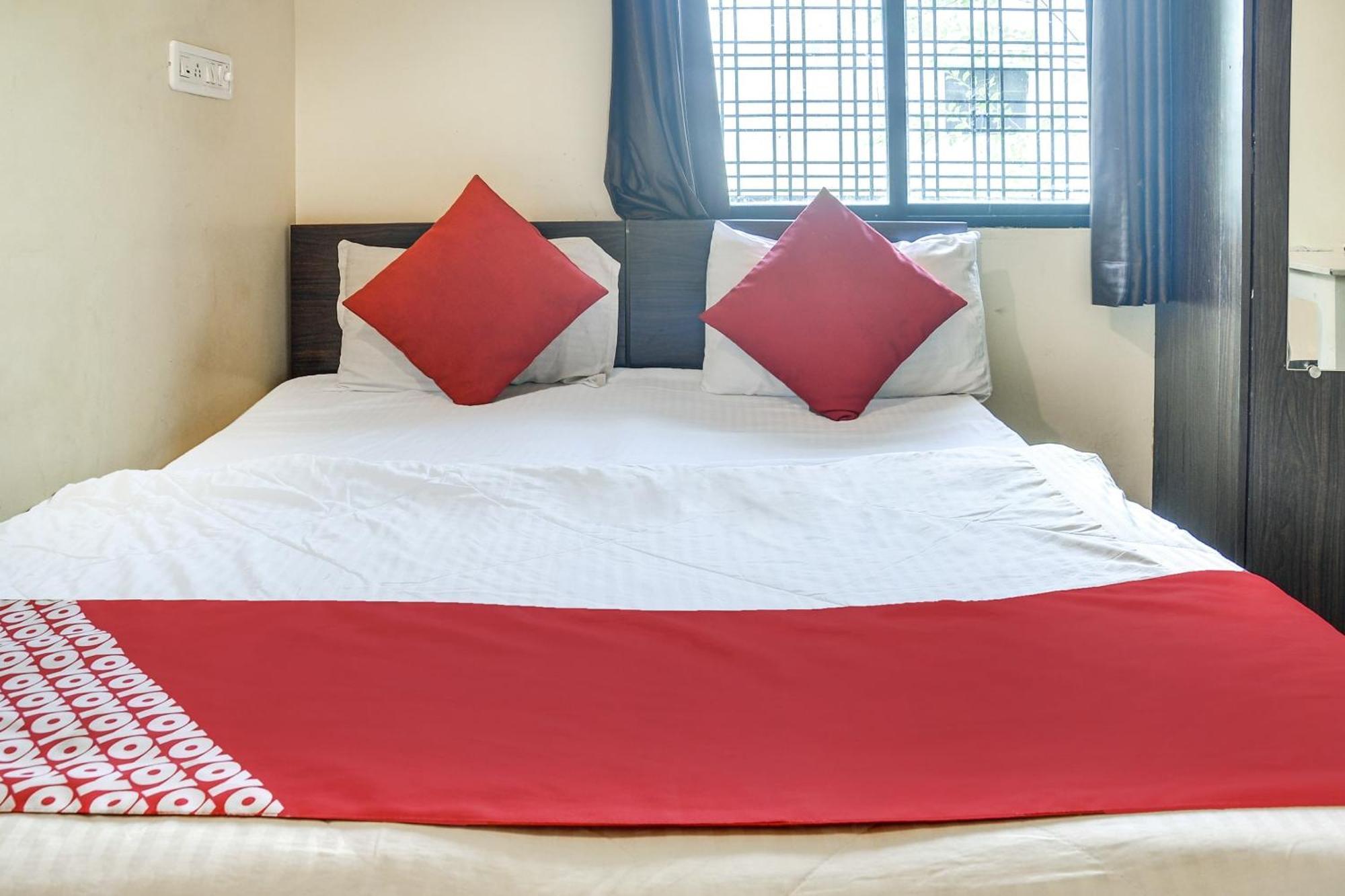 נאגפור Hotel O Infinity Inn מראה חיצוני תמונה