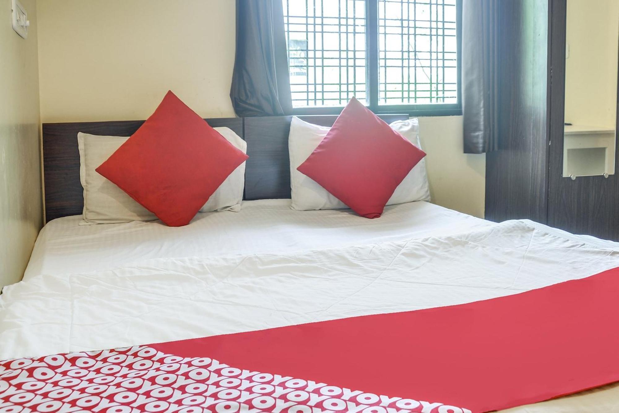 נאגפור Hotel O Infinity Inn מראה חיצוני תמונה