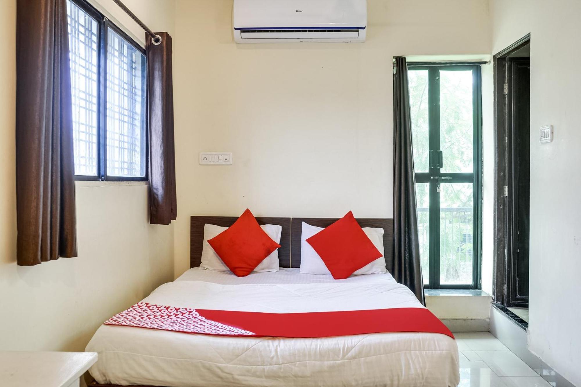 נאגפור Hotel O Infinity Inn מראה חיצוני תמונה